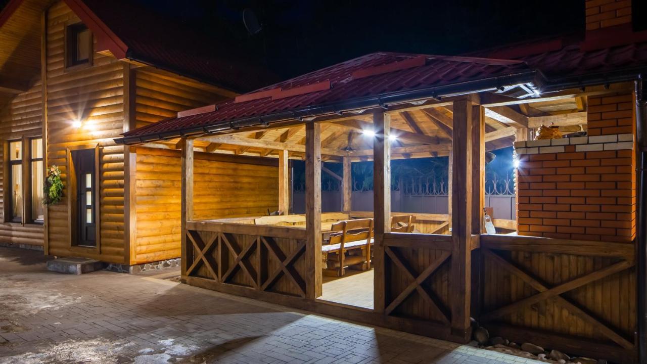 Bambetli Villa Tatariv Exterior photo